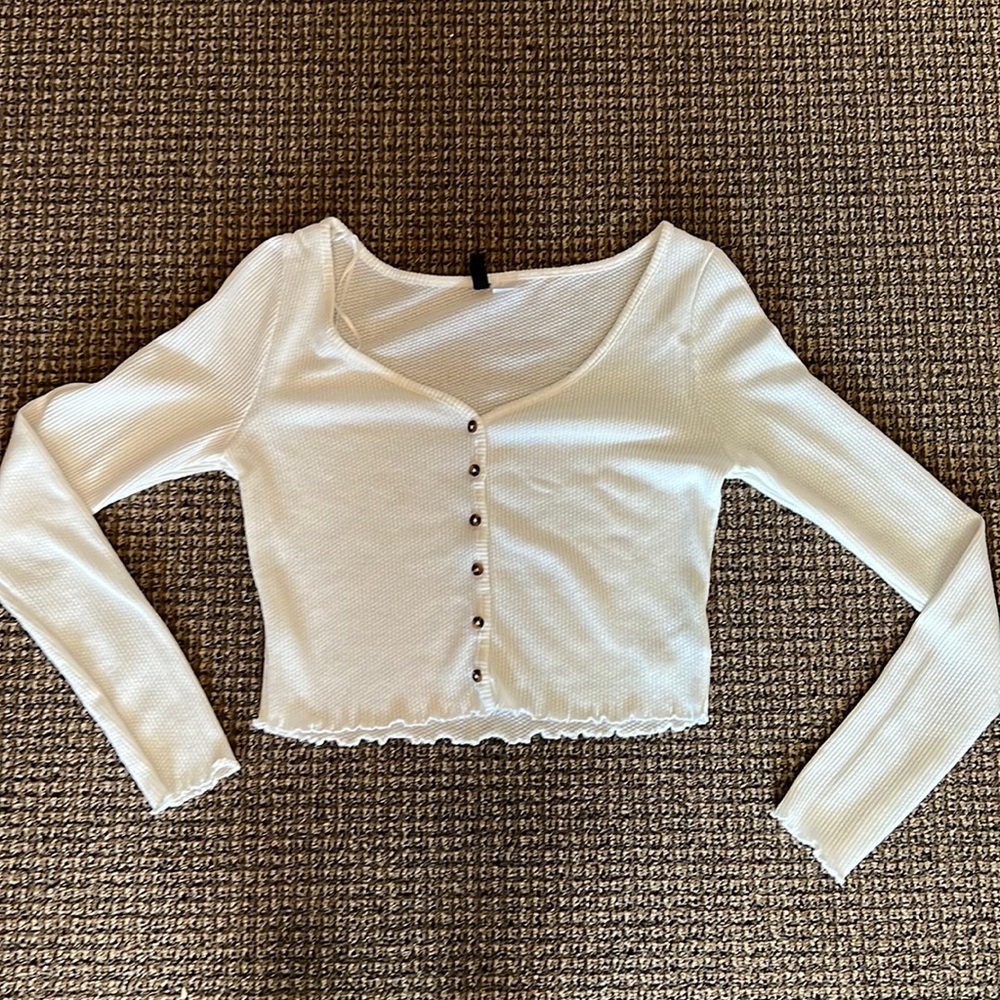 White long sleeved shirt